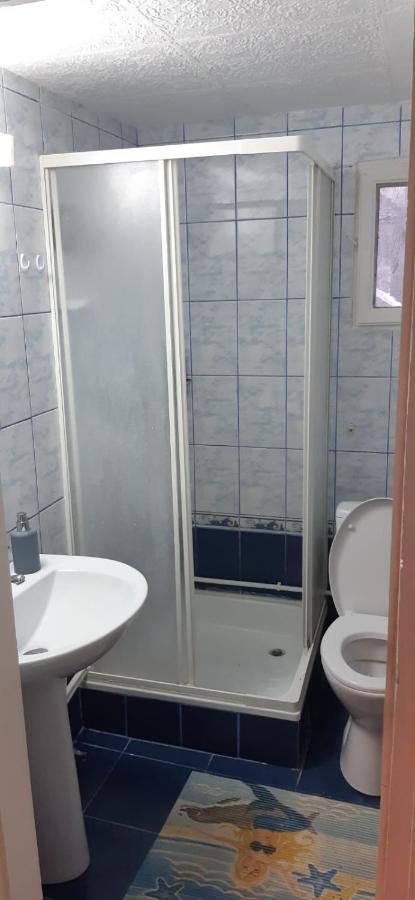 דירות בוסטאני Apartament La Poteca Ursului מראה חיצוני תמונה
